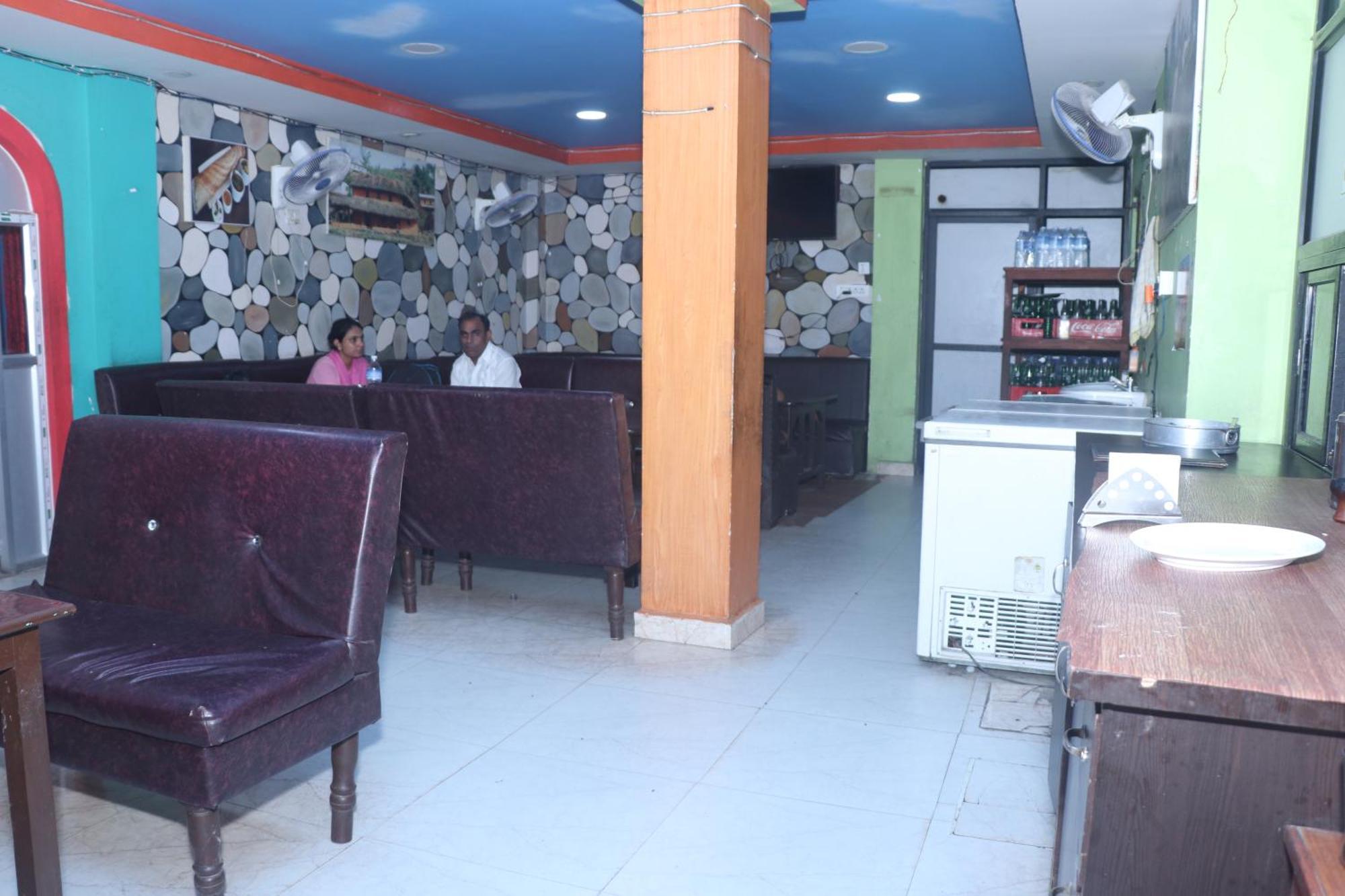 Punjabi Dhaba Lodge & Restaurant Rummindei Luaran gambar