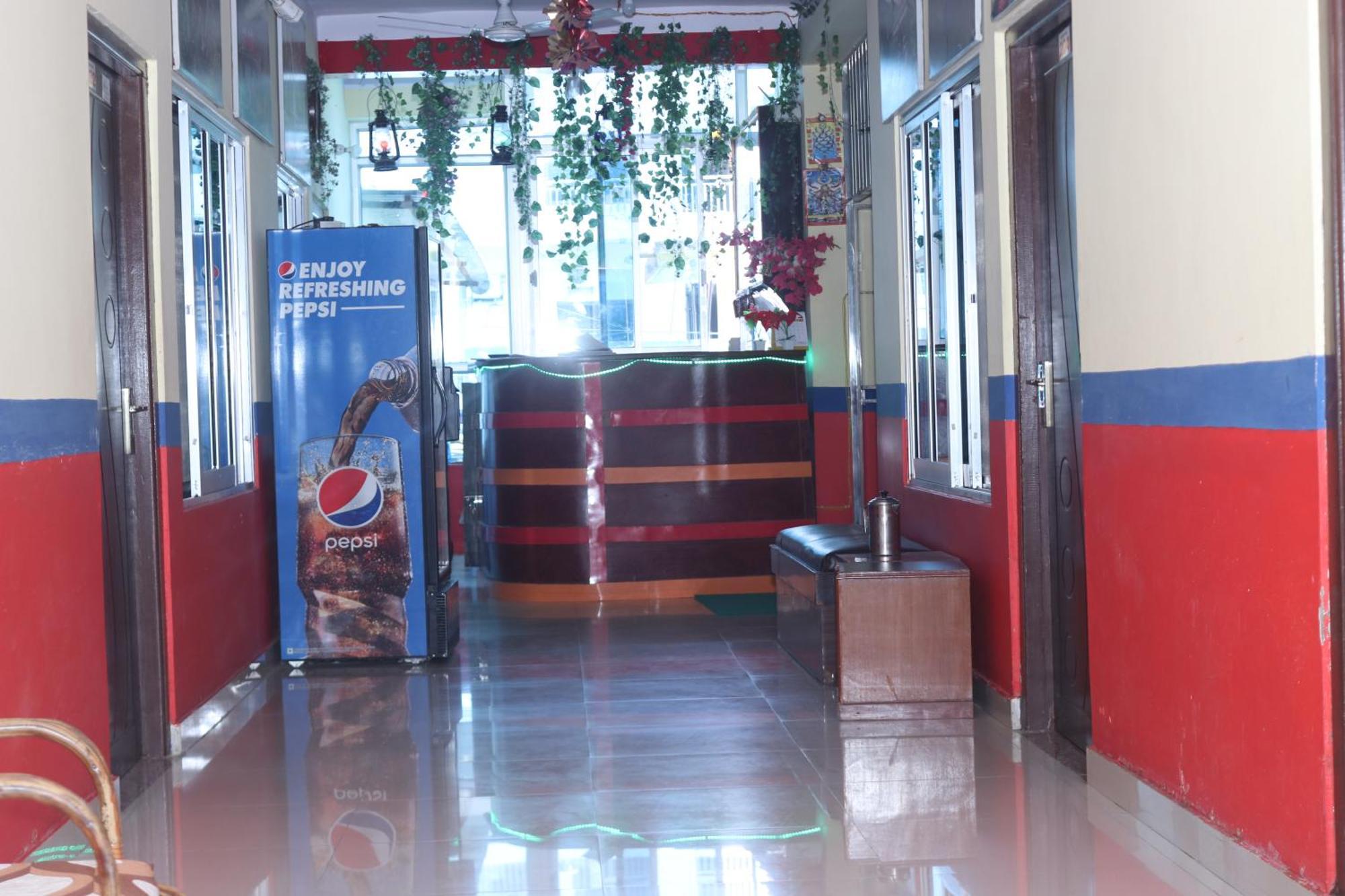 Punjabi Dhaba Lodge & Restaurant Rummindei Luaran gambar